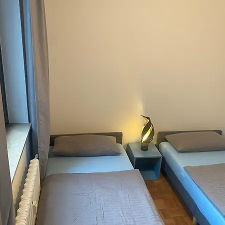 Διαμέρισμα Zentrum - Fuer 8 Personen Κολωνία