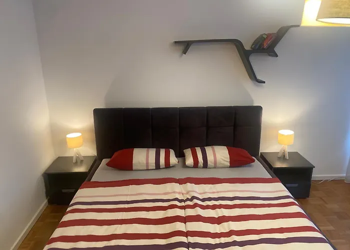 Apartment Zentrum - Fuer 8 Personen Köln