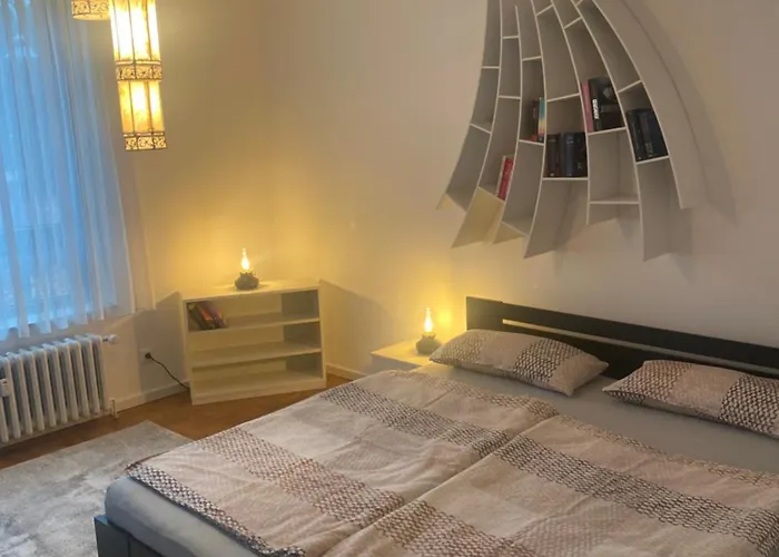 Zentrum - Fuer 8 Personen Köln