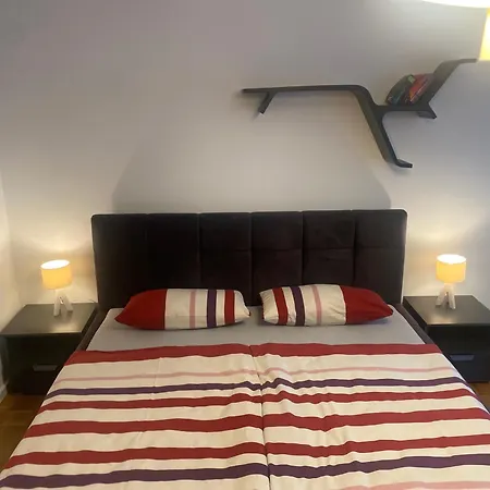 Apartamento Zentrum - Fuer 8 Personen Colonia