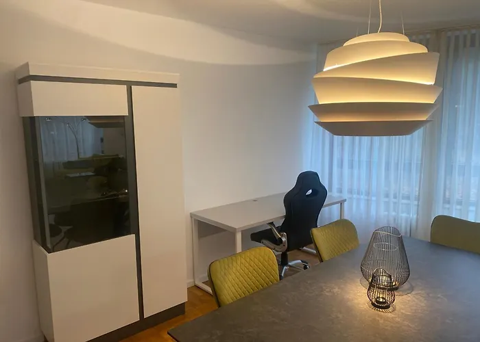 Zentrum - Fuer 8 Personen Apartamento *